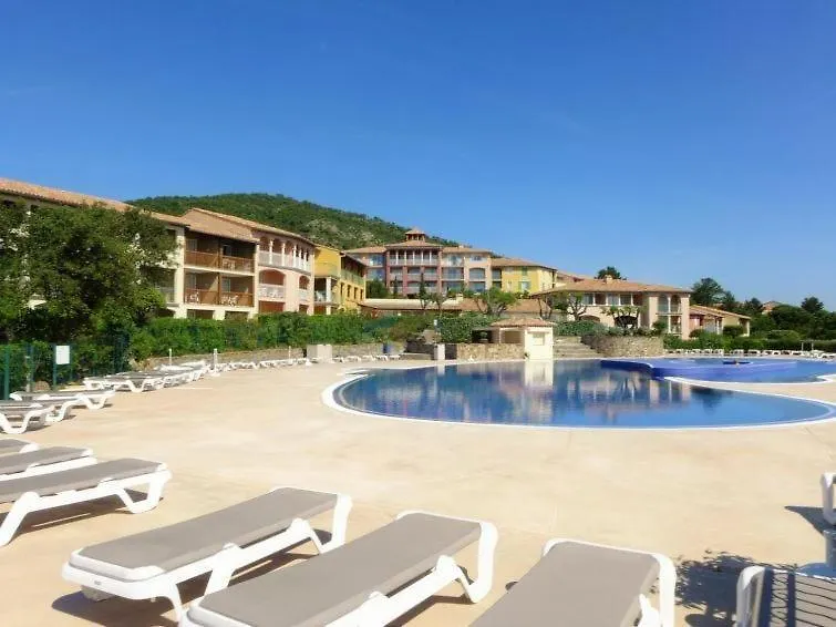 Appt 31M2 - Parking - Wifi - Clim - Piscine Apartment Roquebrune-sur-Argens