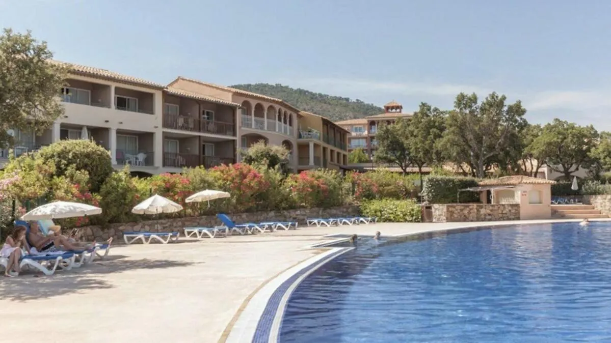 Appt 31M2 - Parking - Wifi - Clim - Piscine Apartment Roquebrune-sur-Argens