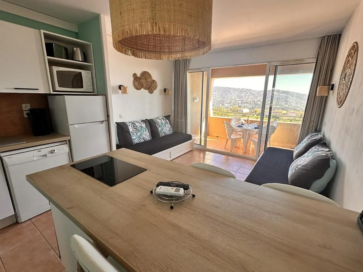 Appt 31M2 - Parking - Wifi - Clim - Piscine Apartment Roquebrune-sur-Argens 0*,
